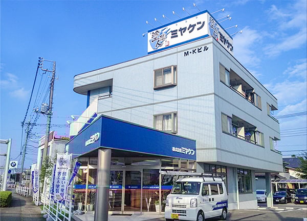 高崎店の店舗外観写真